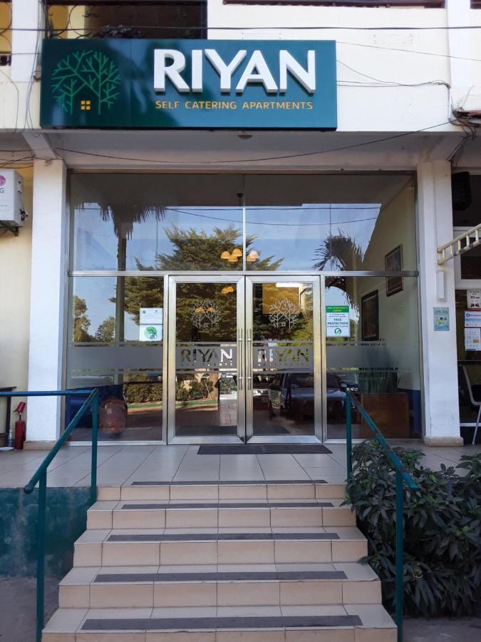 קולולי Riyan Apartment מראה חיצוני תמונה