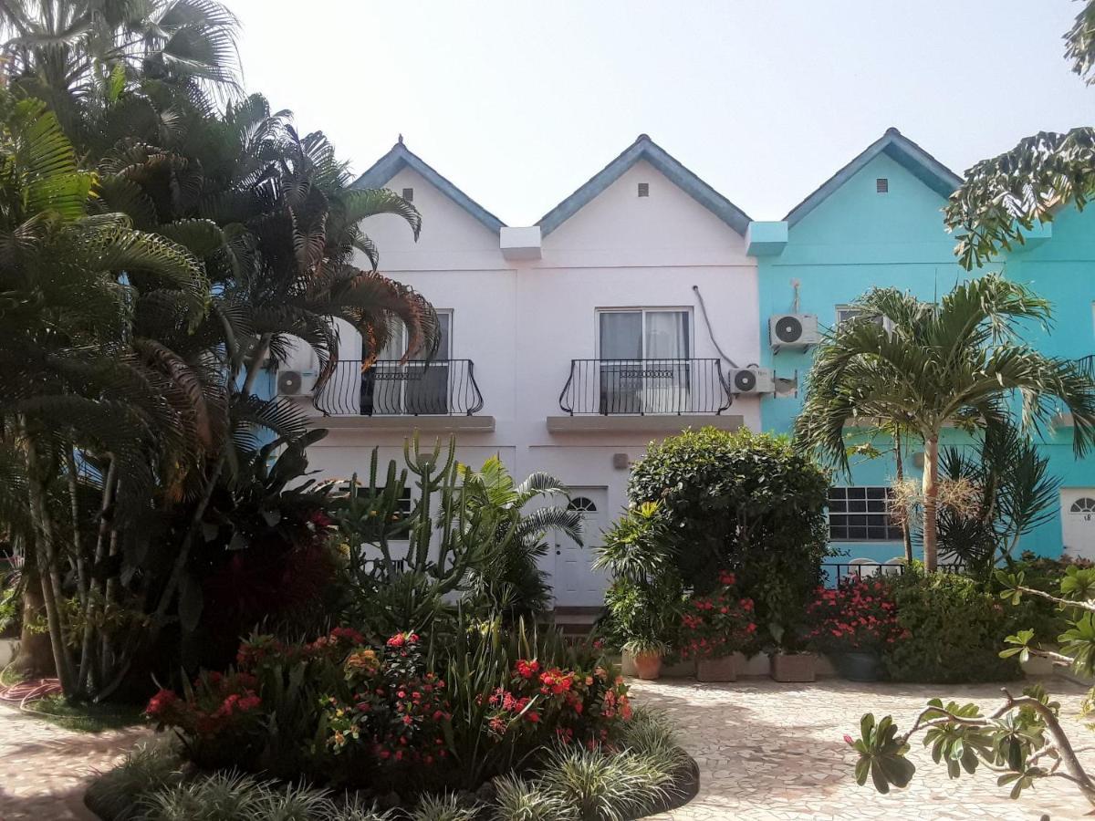 קולולי Riyan Apartment מראה חיצוני תמונה
