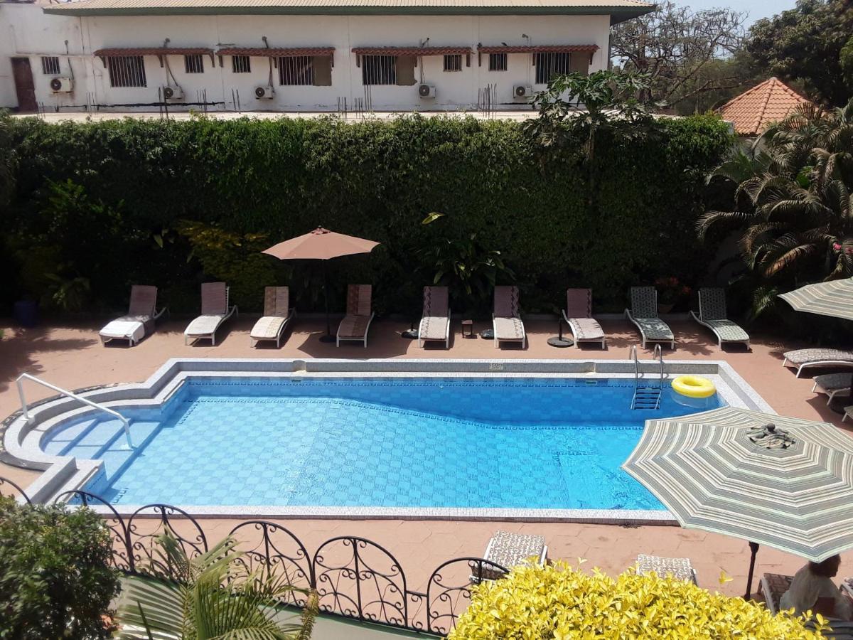 קולולי Riyan Apartment מראה חיצוני תמונה