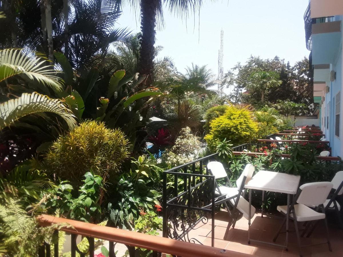 קולולי Riyan Apartment מראה חיצוני תמונה