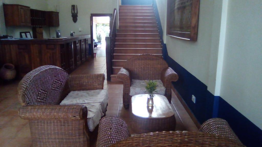 קולולי Riyan Apartment מראה חיצוני תמונה