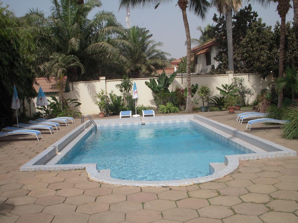 קולולי Riyan Apartment מראה חיצוני תמונה